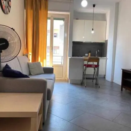 Cenisio Cozy Flat Apartman *